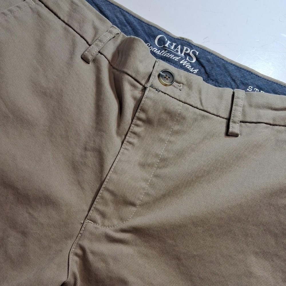 Mens khaki shorts flat front with pockets golf casual Chaps Coastal Wash - Picture 2 of 5